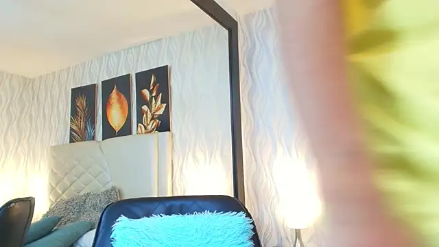 Lean Portman online show from November 12, 9:52 pm