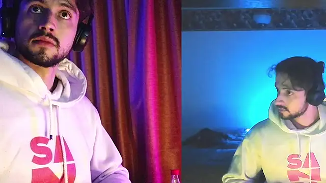 Snapshot of Axel-Cr0ss chatting on September 21, 6:02 am Axel-Cr0ss online show from September 21, 6:02 am