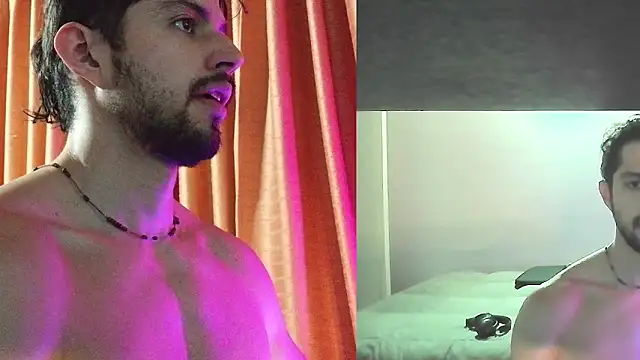 Snapshot of Axel-Cr0ss chatting on September 23, 2:44 am Axel-Cr0ss online show from September 23, 2:44 am