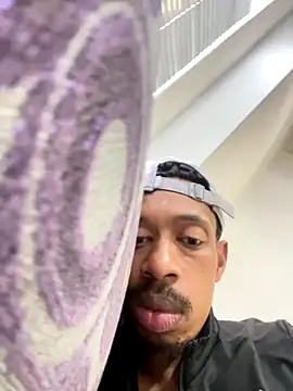 fitsexyman online show from September 29, 1:08 pm