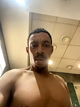 fitsexyman online show from September 26, 12:03 pm