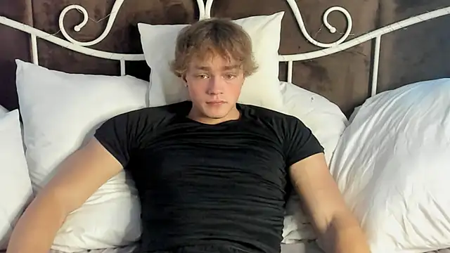 ChaseMuscular online show from October 2, 10:52 am