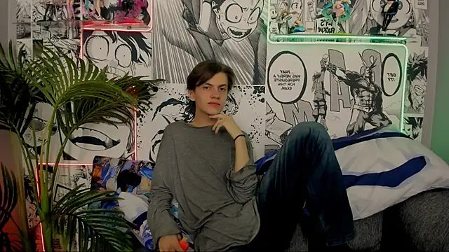 Snapshot of OttoWilliams chatting on October 9, 4:01 pm OttoWilliams online show from October 9, 4:01 pm