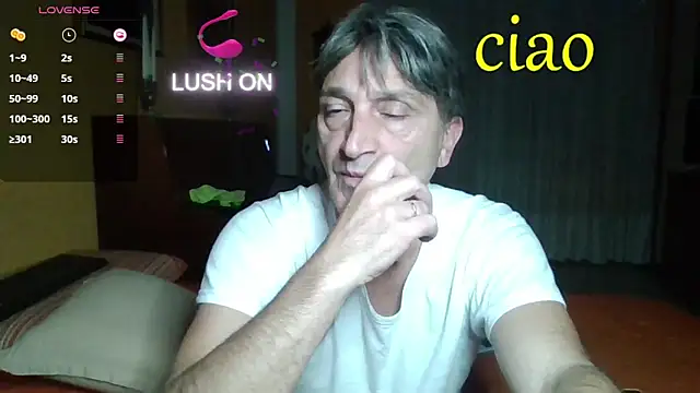 lattediyak online show from October 26, 1:29 am