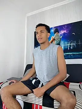 Snapshot of aston_xvera chatting on September 21, 8:42 pm aston xvera online show from September 21, 8:42 pm