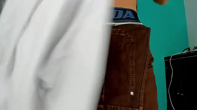 Maikol Ortiz online show from April 24, 12:40 pm