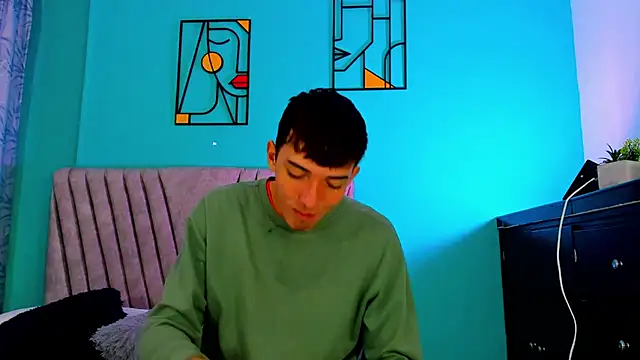 Maikol Ortiz online show from March 9, 12:54 pm