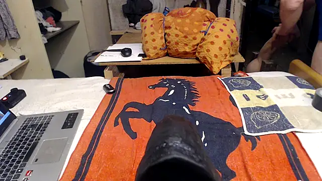 BiglovelyXXL online show from November 7, 6:50 am