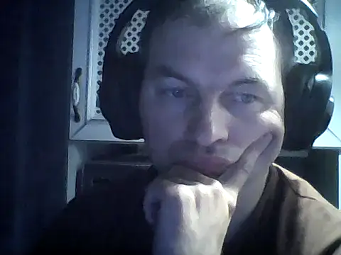 Snapshot of SummerArthur chatting on September 25, 6:18 pm SummerArthur online show from September 25, 6:18 pm