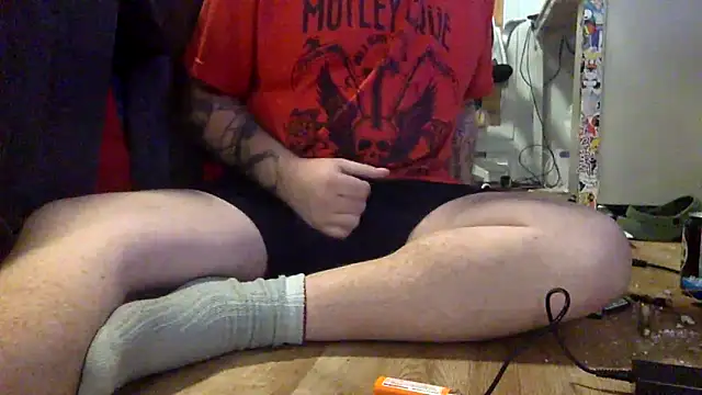 Snapshot of edger4lif3 chatting on September 29, 8:05 pm edger4lif3 online show from September 29, 8:05 pm