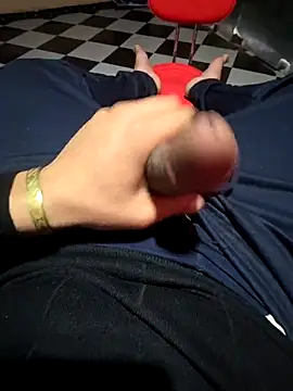 anis3g4 online show from April 19, 6:10 pm