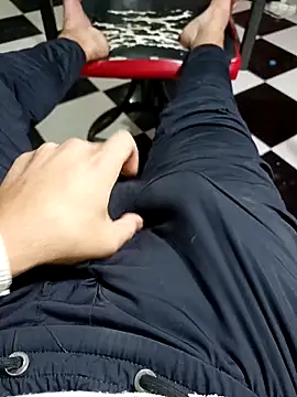 anis3g4 online show from October 2, 6:45 pm