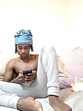 DarkSkinStroker online show from February 27, 6:51 pm