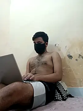 Snapshot of indian_danny chatting on September 14, 8:27 am indian danny online show from September 14, 8:27 am