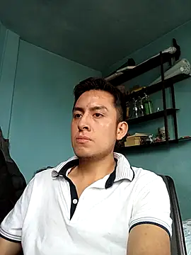 Snapshot of aczinovelez342 chatting on October 16, 9:01 pm aczinovelez342 online show from October 16, 9:01 pm