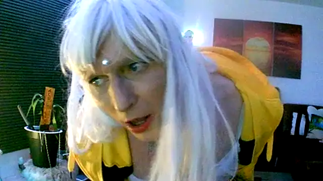 hellgirl1980 online show from November 28, 9:49 pm