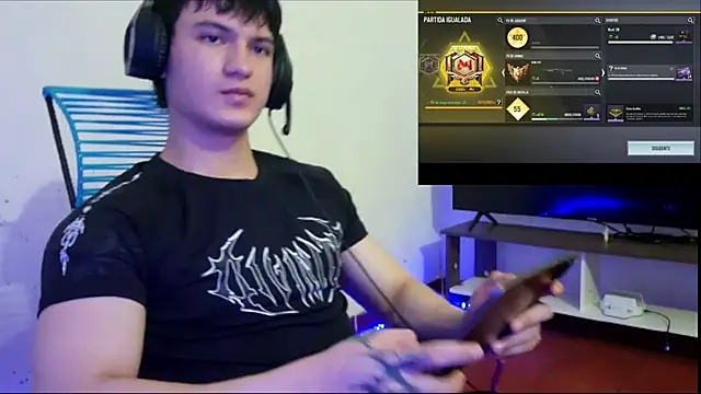 ErickWalton online show from November 24, 6:58 am