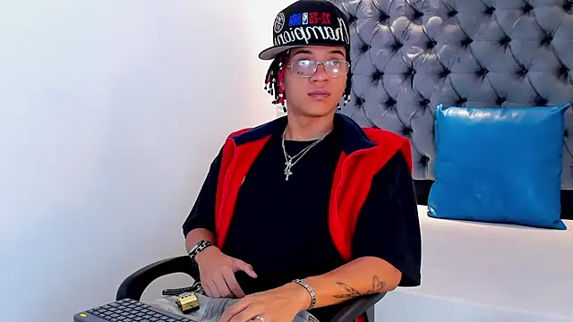 MARSHALL SPENCER online show from December 17, 1:40 pm