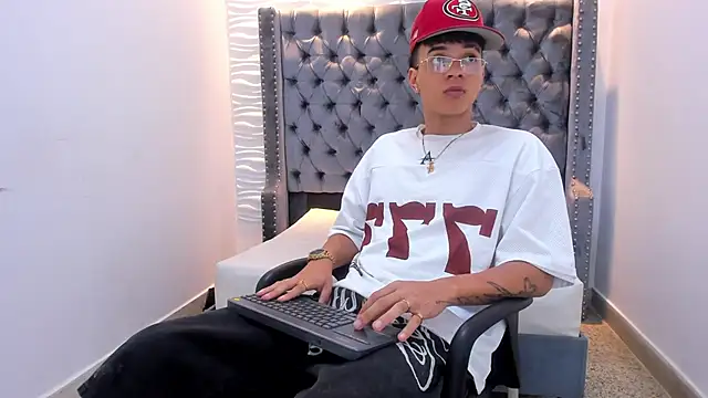 MARSHALL SPENCER online show from April 21, 1:17 pm