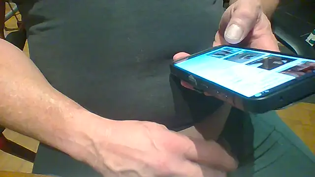 Snapshot of ludopz chatting on September 30, 8:56 pm ludopz online show from September 30, 8:56 pm