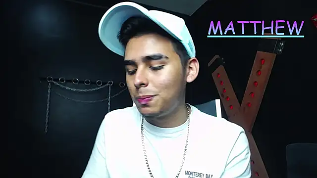 Snapshot of Matthewlodge chatting on September 23, 1:32 pm Matthewlodge online show from September 23, 1:32 pm
