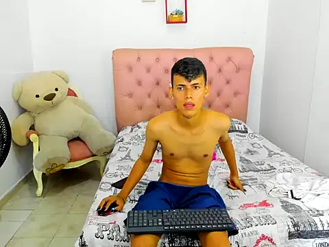 Snapshot of asbeell_grigory chatting on September 13, 9:49 pm asbeell grigory online show from September 13, 9:49 pm