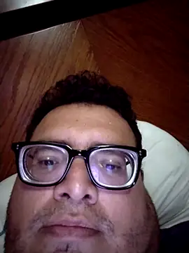 Snapshot of Santiagoqro85 chatting on September 29, 4:00 am Santiagoqro85 online show from September 29, 4:00 am