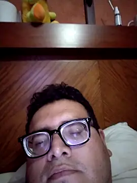 Snapshot of Santiagoqro85 chatting on September 25, 3:27 am Santiagoqro85 online show from September 25, 3:27 am