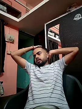 soniriyaa010101 online show from April 2, 5:54 pm