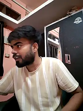 soniriyaa010101 online show from April 19, 6:10 pm