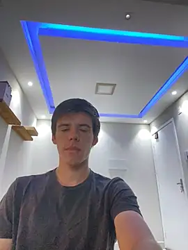 Natannzin online show from November 17, 8:45 pm