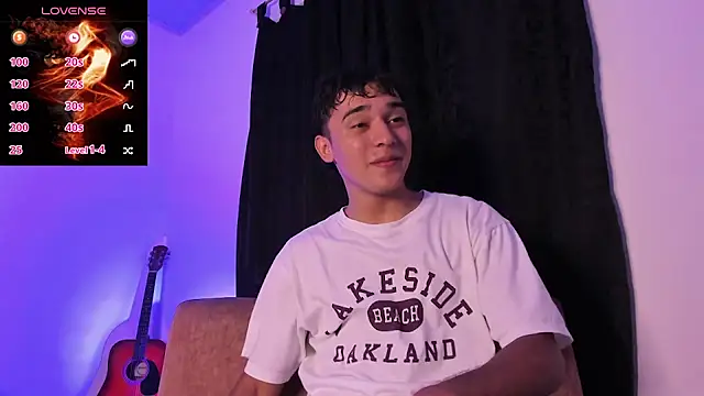 Snapshot of Austin_Cardieff_ chatting on September 13, 1:28 am Austin Cardieff online show from September 13, 1:28 am