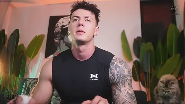 Thomas Falcon online show from November 25, 11:40 pm