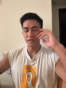 Snapshot of gooodboiii chatting on October 20, 8:29 am gooodboiii online show from October 20, 8:29 am