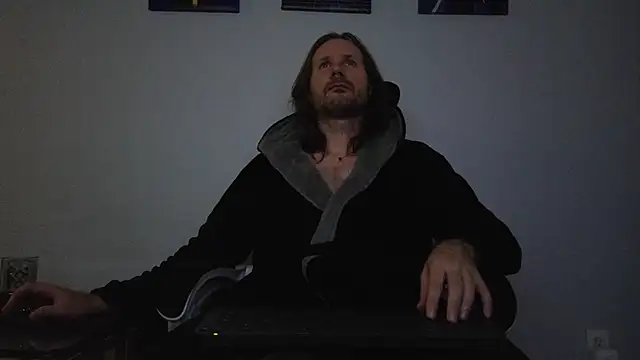 AlbinoAdonis online show from September 17, 4:13 am