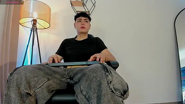 Im Juaniito online show from November 21, 2:54 am