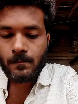 Snapshot of devil_khilesh chatting on October 2, 11:03 am devil khilesh online show from October 2, 11:03 am