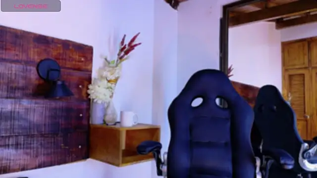 JhosuaVega online show from April 21, 2:15 am