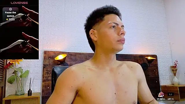 JhosuaVega online show from October 23, 9:07 pm