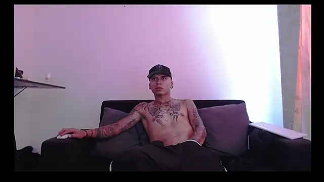 Snapshot of rickgraims chatting on September 19, 4:40 pm rickgraims online show from September 19, 4:40 pm