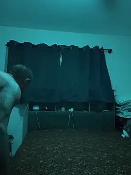 skip69xxx online show from April 7, 7:41 am