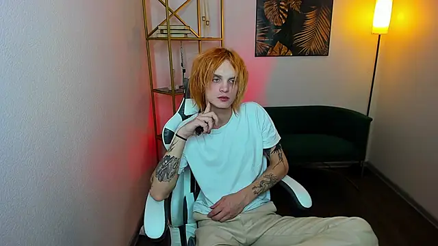 Snapshot of ArchiehalI chatting on September 12, 9:04 pm ArchiehalI online show from September 12, 9:04 pm