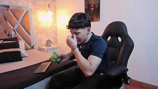 kraven lust online show from March 24, 3:22 am