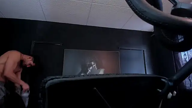 RichardMilleer online show from March 21, 4:33 pm