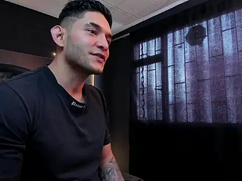 Snapshot of RichardMilleer chatting on October 3, 1:49 pm RichardMilleer online show from October 3, 1:49 pm