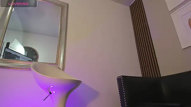 kevinn blue1 online show from October 21, 9:06 pm