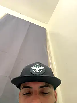 LeoPR00 online show from October 18, 4:12 pm