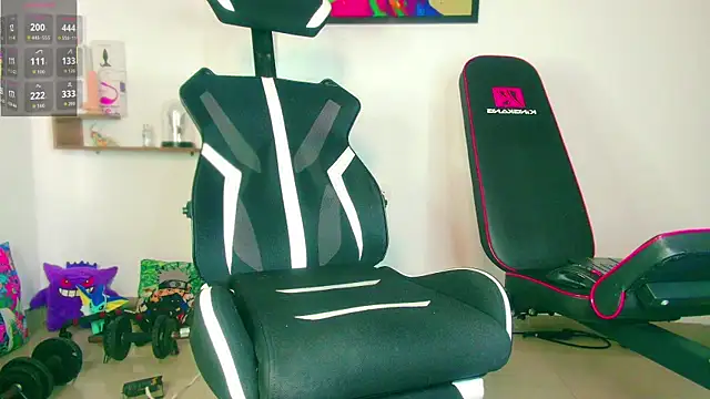 JordanRossie online show from February 5, 8:27 pm