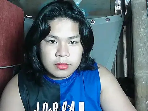 Huntrix2025 online show from April 22, 5:35 am