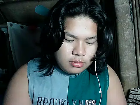 Huntrix2025 online show from April 20, 9:28 pm